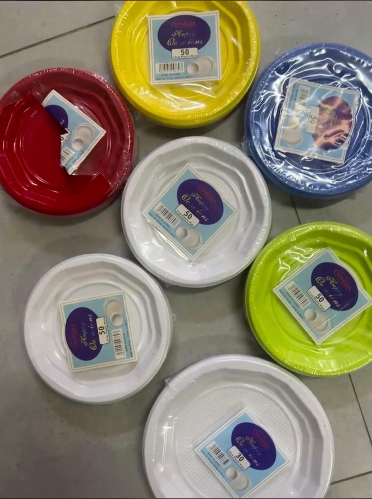 Assiettes en plastique – est Différent Toure Business Vendre Plastique est Différent
