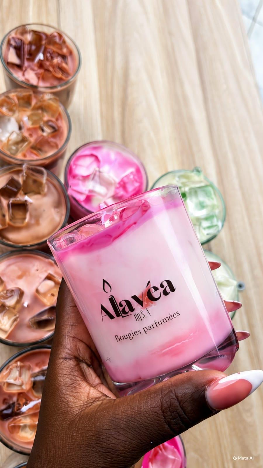 ICE STRAWBERRY LATTE – Alavéacandle (photo 4)